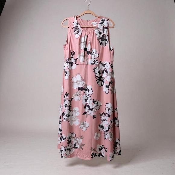 NWT North Style Floral Pink Sleeveless Dress Size 16 - Picture 2 of 8